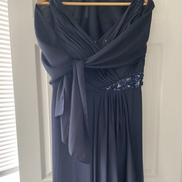 Navy Blue long formal Grecian Style dress with matching shawl, Size 10 - Picture 4 of 4